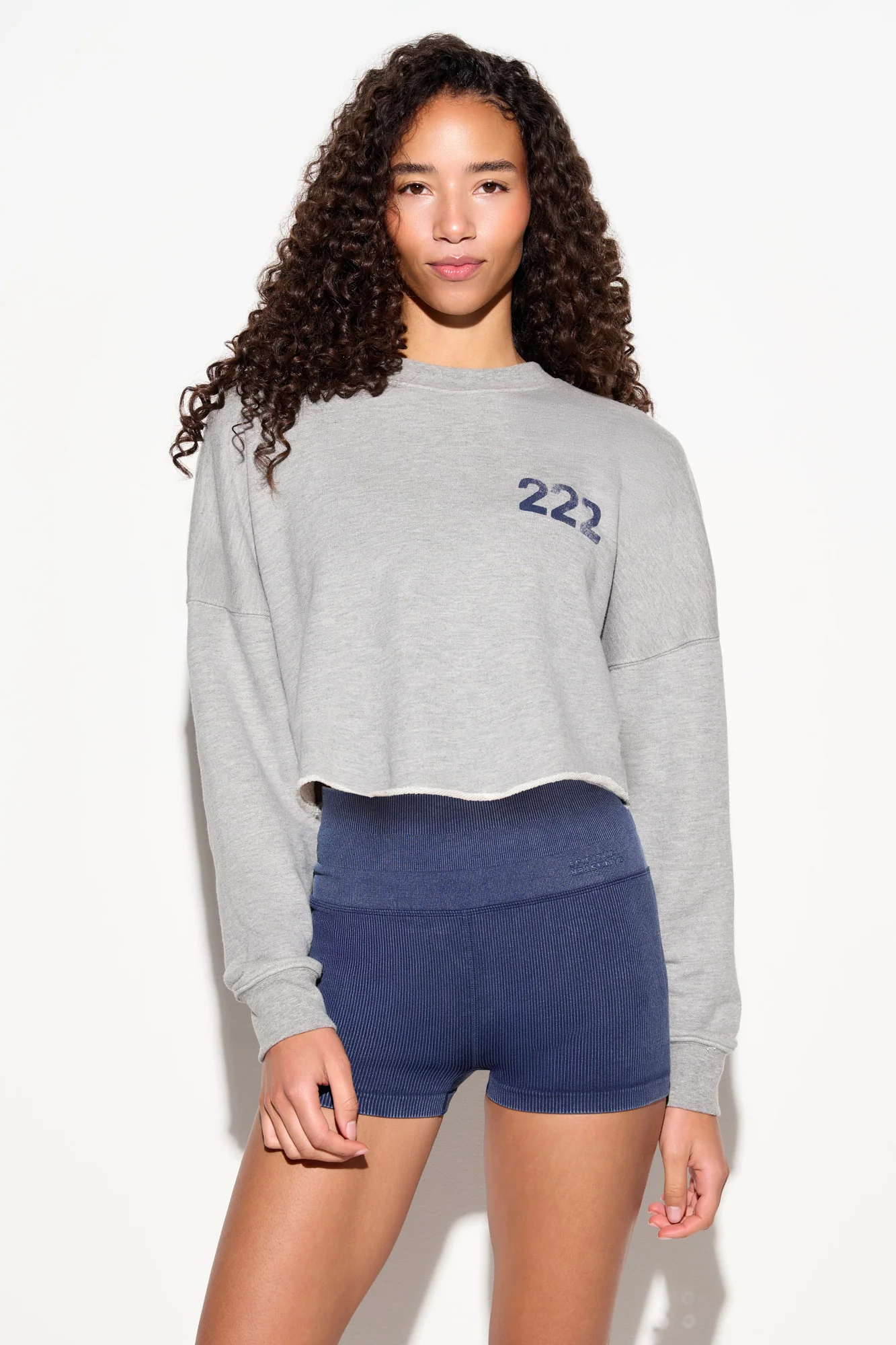 222 Drina Crop Sweatshirt - Image 2
