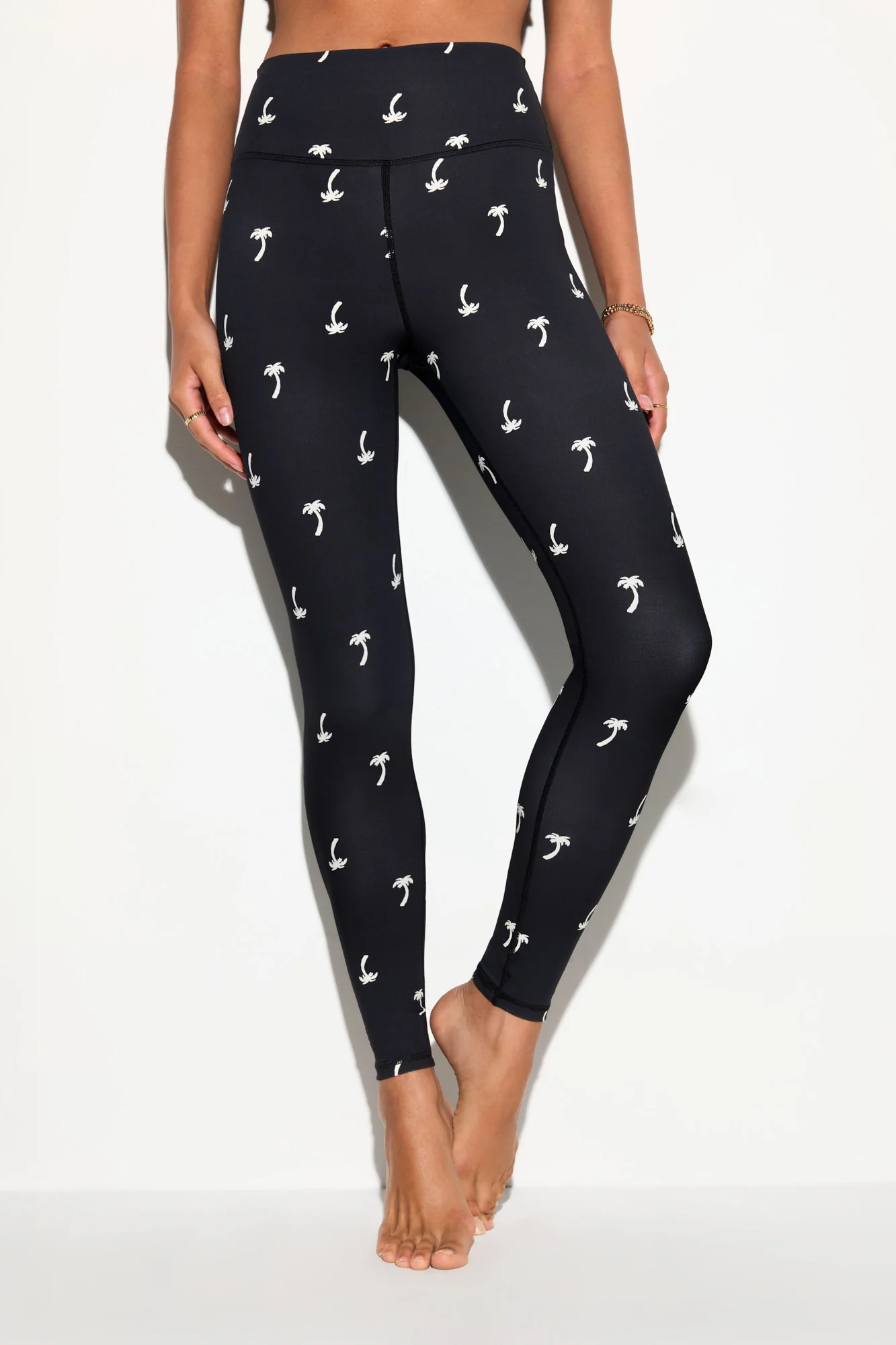 Throwing Shade Lotus Legging